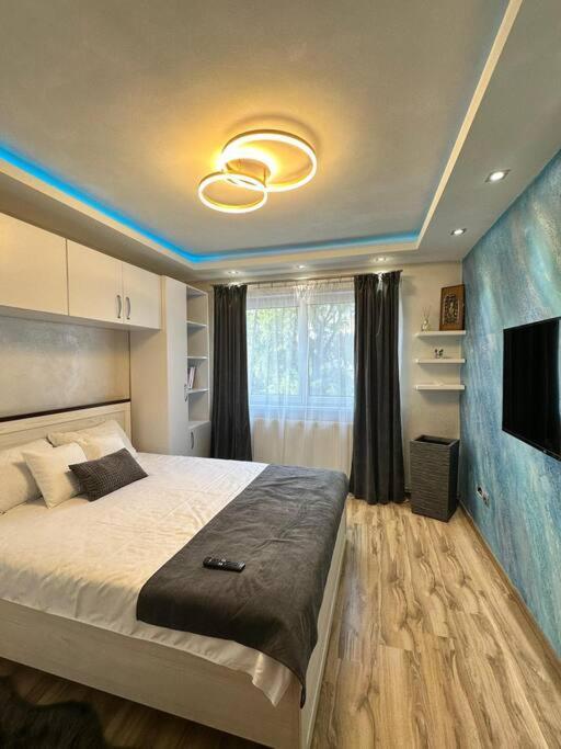 Stylish Apartment In Dambu Тиргу-Муреш Екстер'єр фото